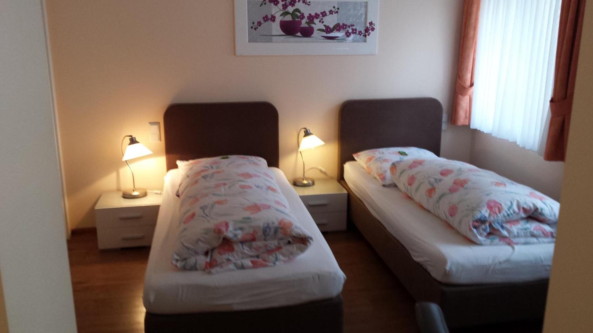 Barcelona Bed & Breakfast Düsseldorf Quarto foto