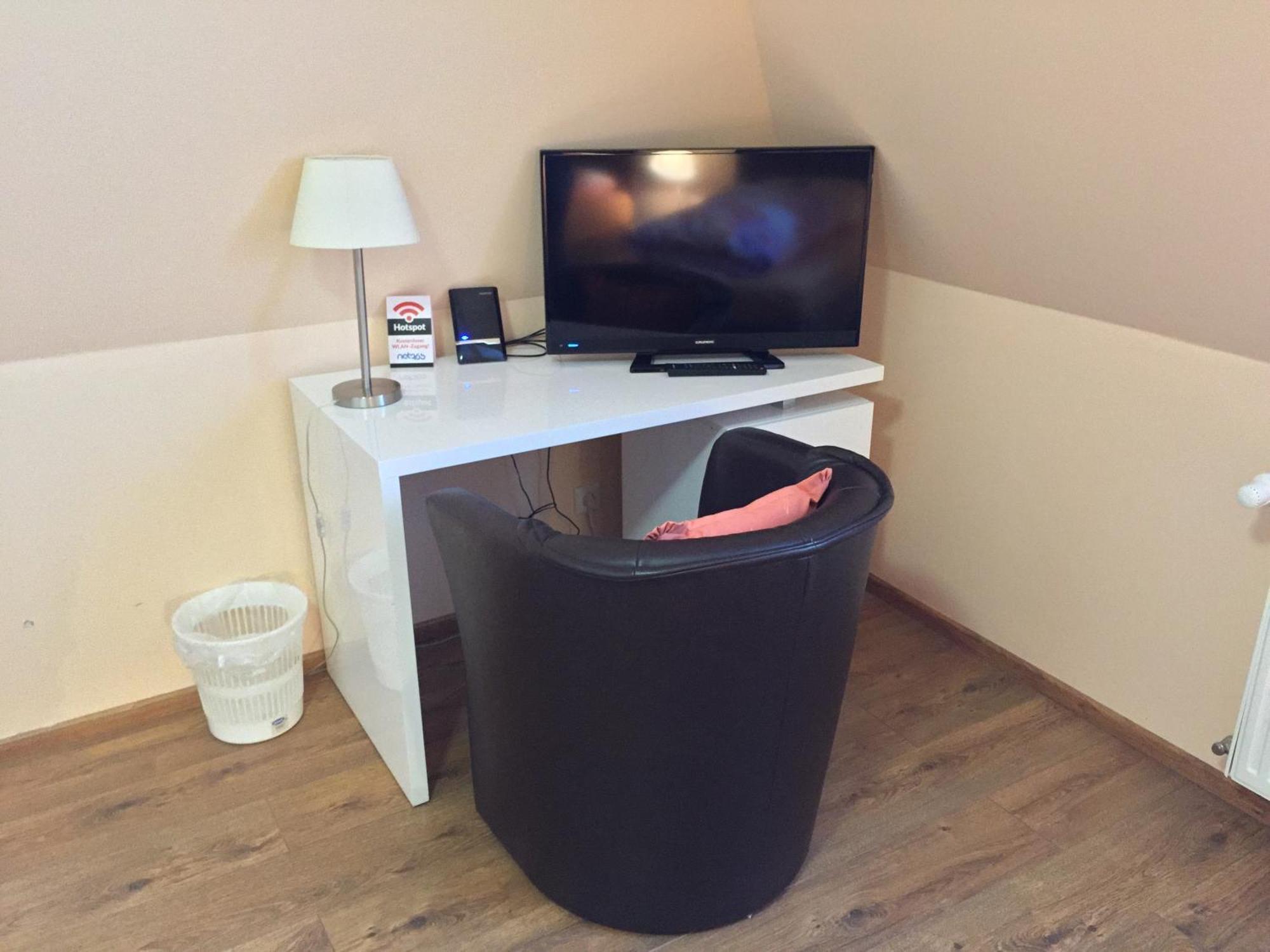 Barcelona Bed & Breakfast Düsseldorf Quarto foto